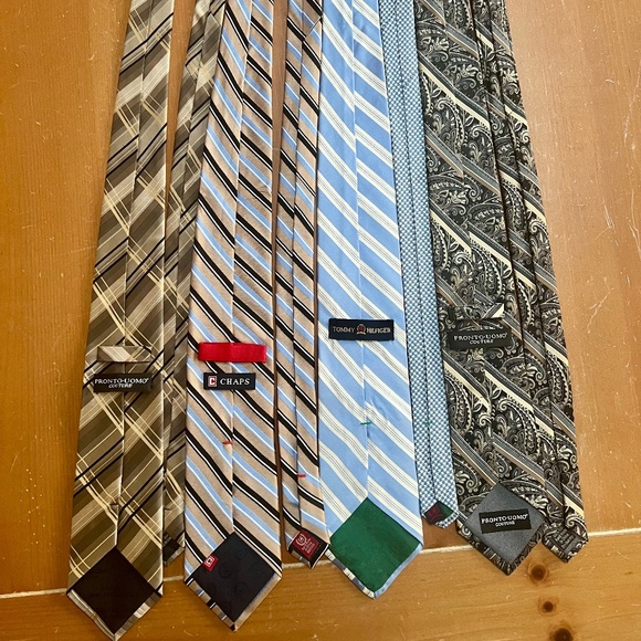 Men’s Silk Neckties, Lot of 4 Ties - Picture 5 of 5